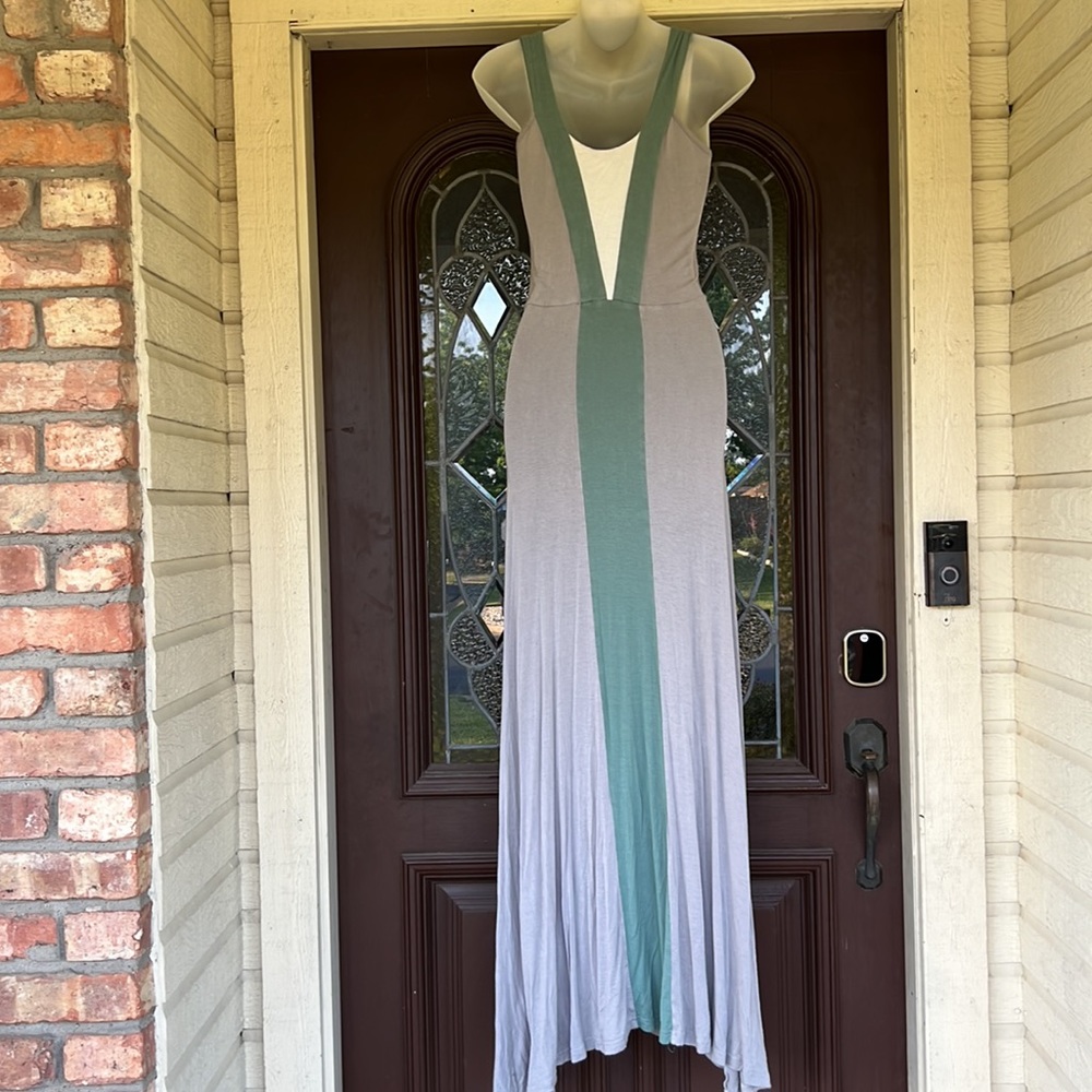 Lucca Couture green, gray,white, pieced maxi dress with shark bite hem. Size S - Picture 5 of 9